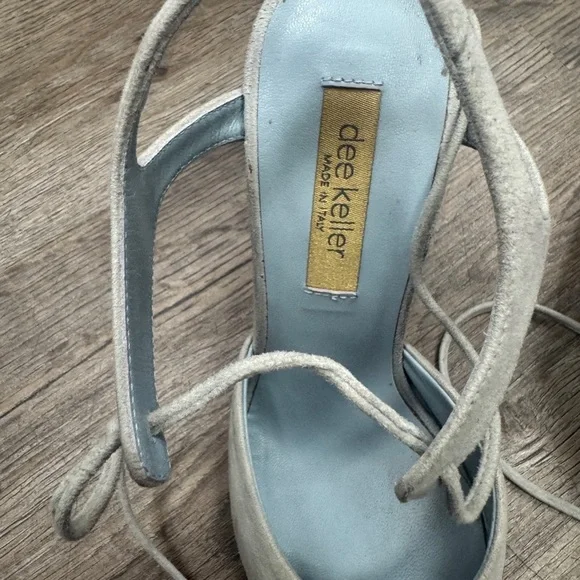Dee Keller Women's Suede Heels - Picture 4 of 4